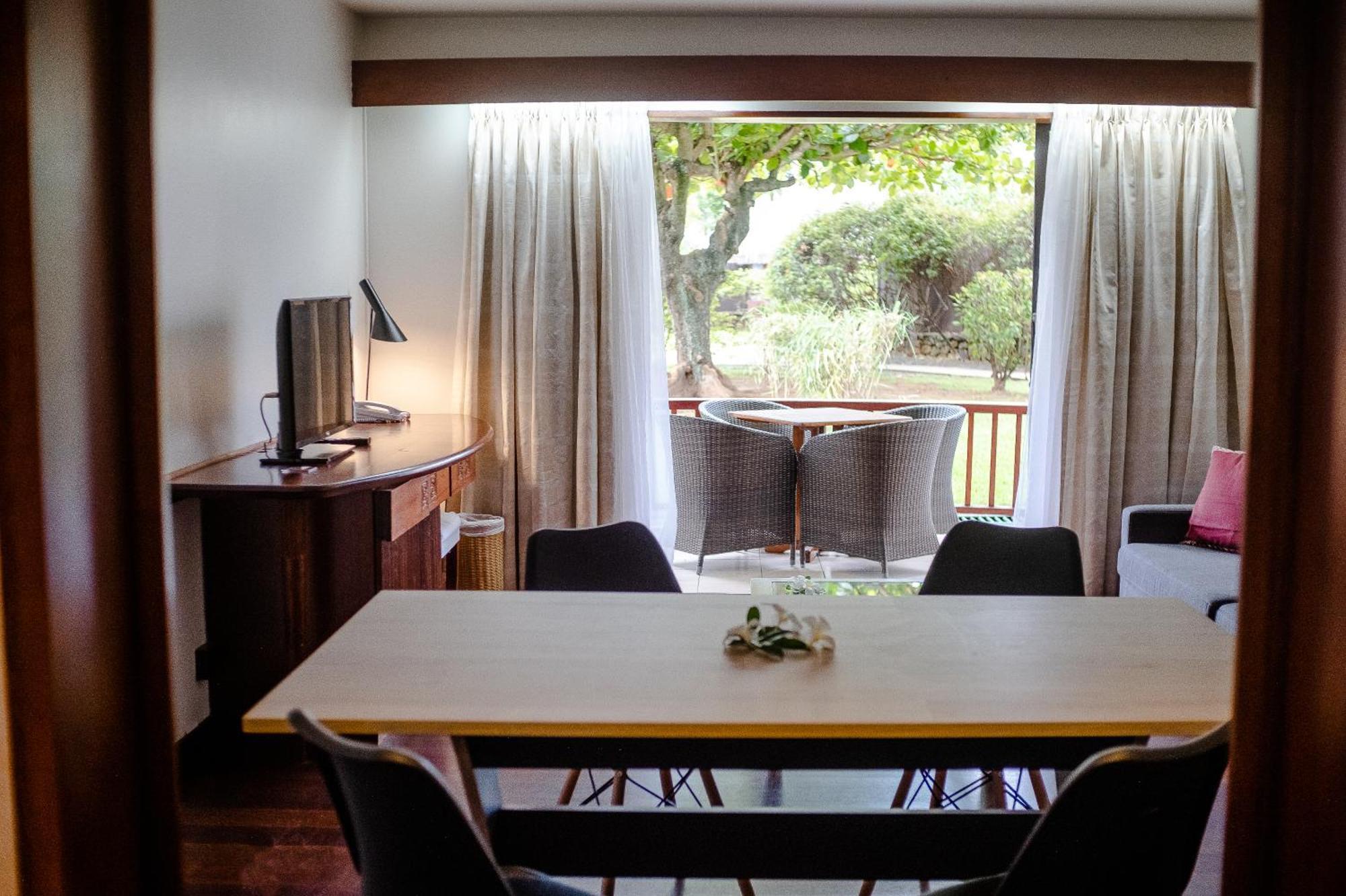 มานาวา บีช รีสอร์ต แอนด์ สปา - มัวเรีย Hotel Maharepa  ภายนอก รูปภาพ