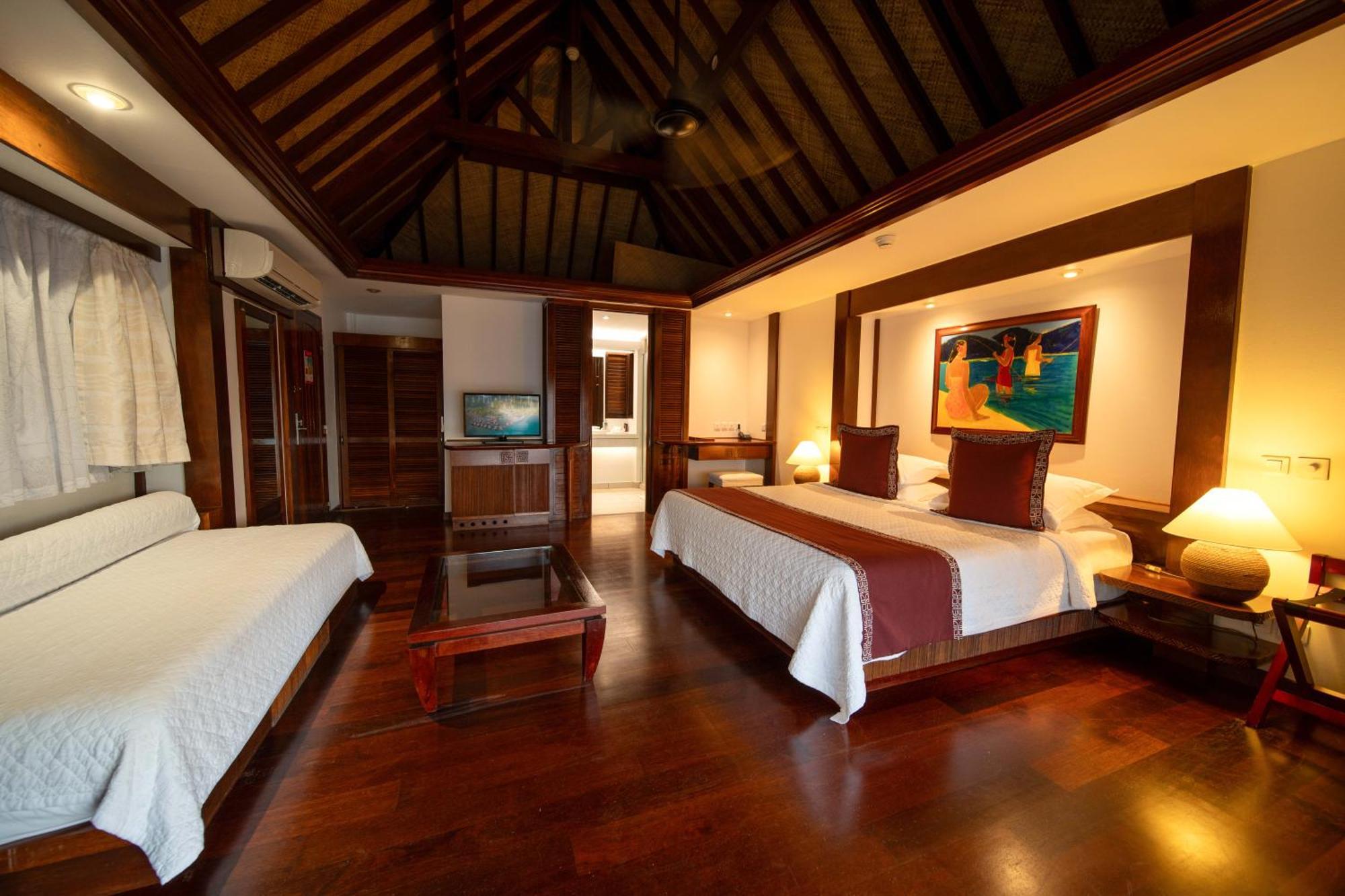 มานาวา บีช รีสอร์ต แอนด์ สปา - มัวเรีย Hotel Maharepa  ภายนอก รูปภาพ